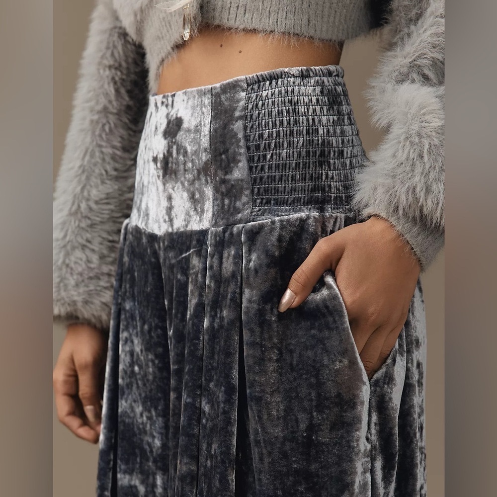 NWT $148 ANTHROPOLOGIE crushed velvet wide leg pants XS
